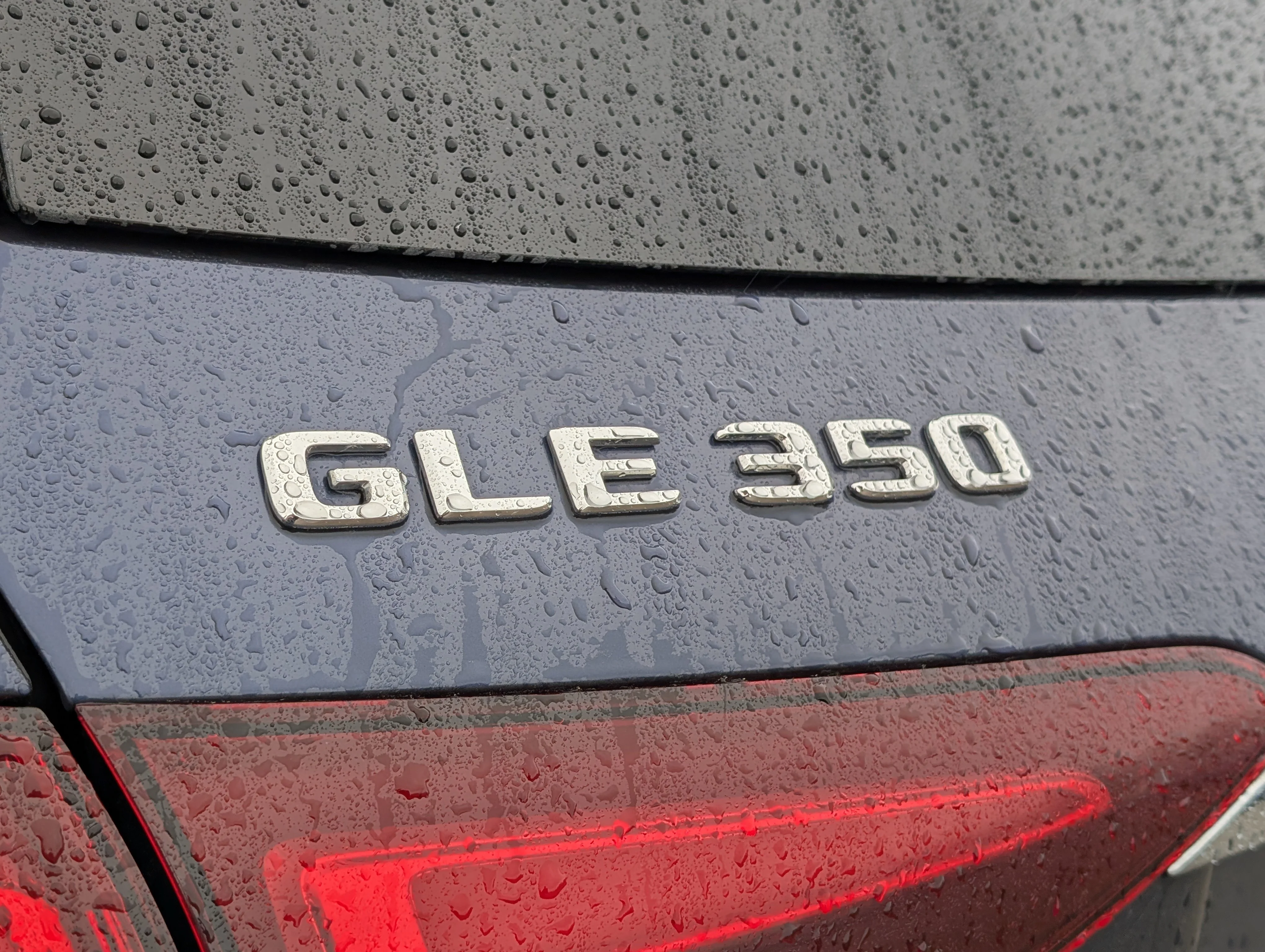 Used 2024 Black Mercedes-Benz GLE 350 image 16