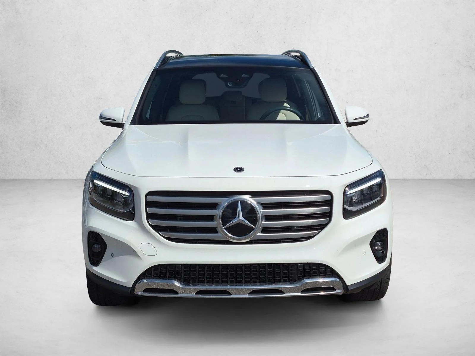 Used 2024 Polar White Mercedes-Benz GLB 250 image 2