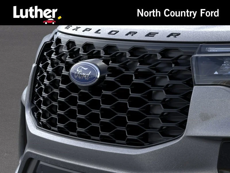 New 2026 Carbonized Gray Metallic Ford ST-Line image 17