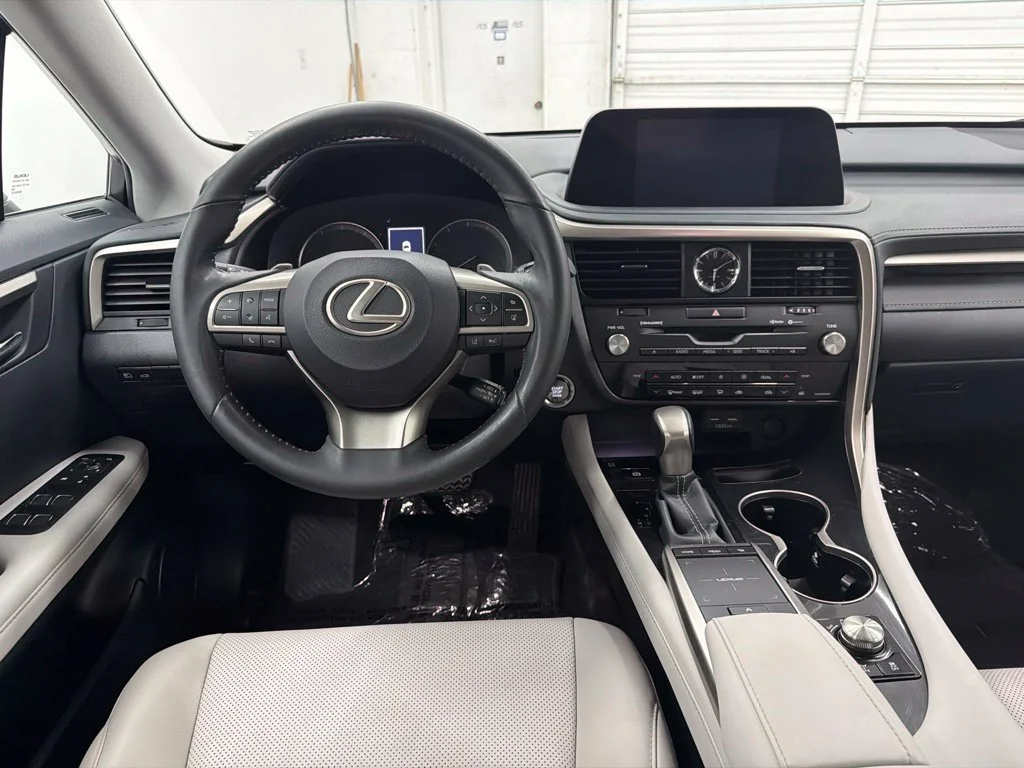 Used 2022 Black Lexus 350 image 24