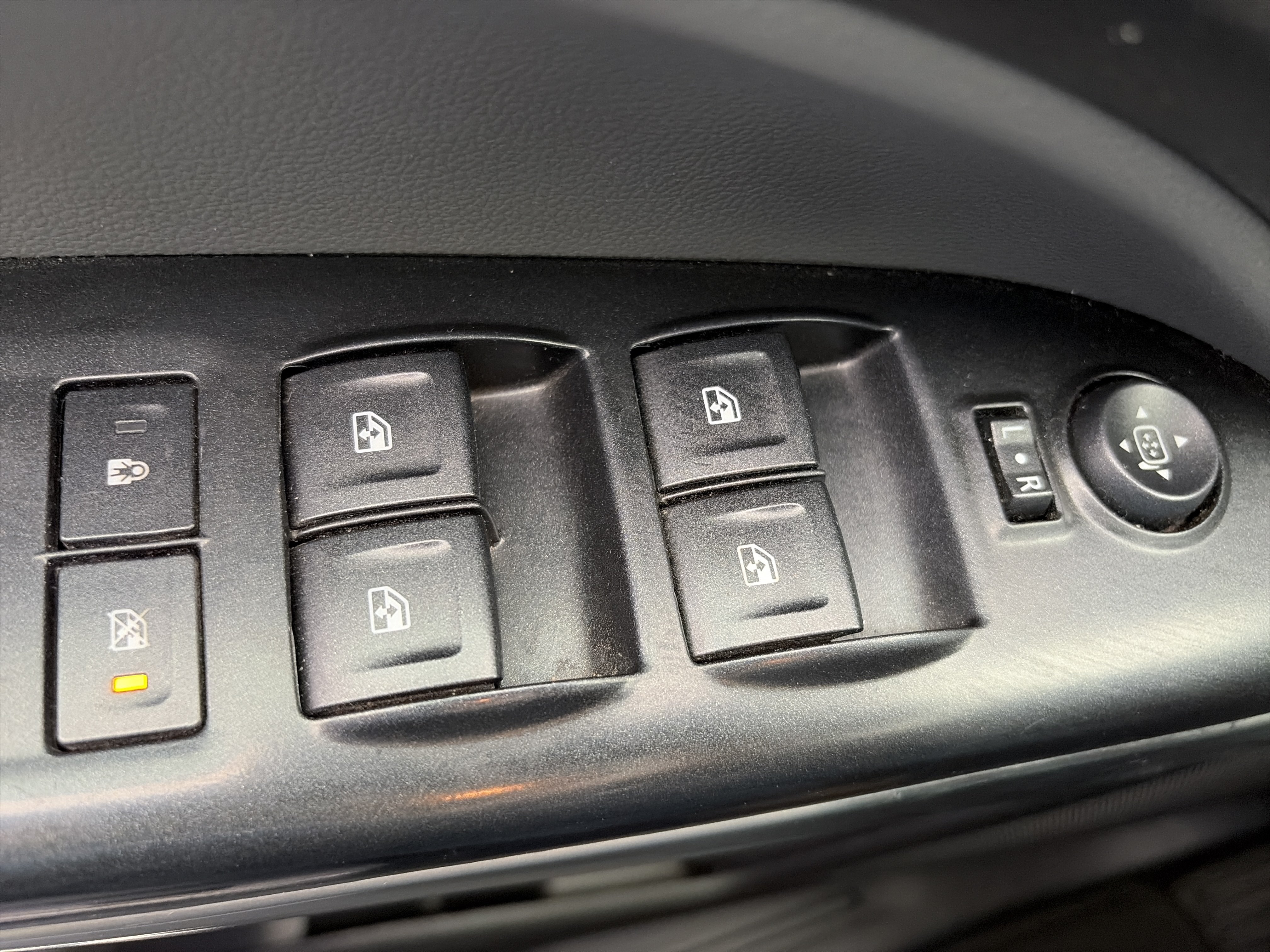 Used 2016 Laser Blue Chevrolet 2WD LT image 21