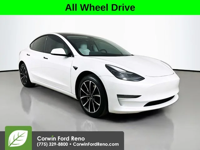 2022 Tesla Model 3 Long Range Dual Motor All-Wheel Drive's photo