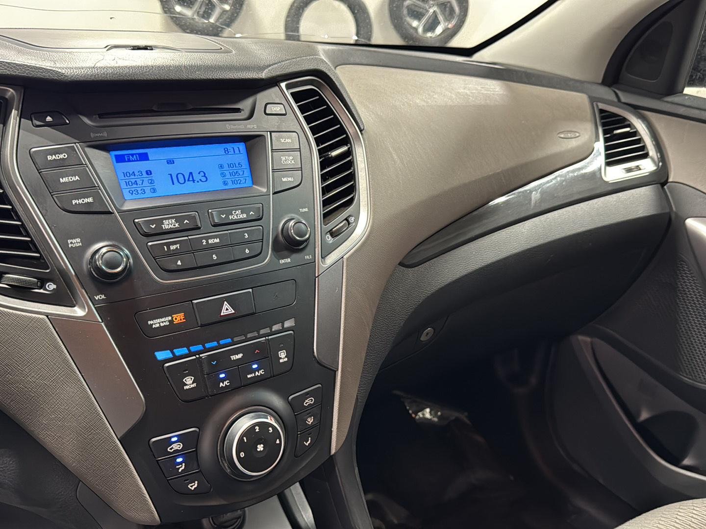 2015 Hyundai Santa Fe Sport - Photo 35