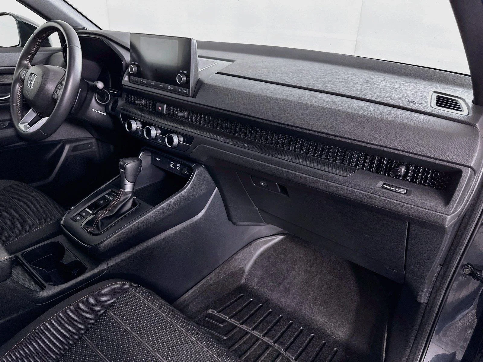 2024 Honda CR-V Sport - Photo 29