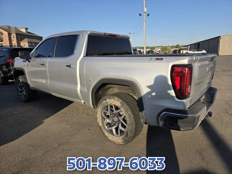 Used 2022 Quicksilver Metallic GMC SLT image 5