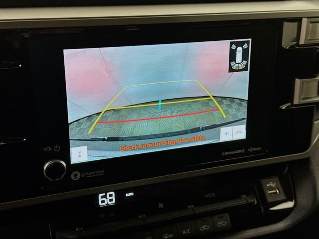 Used 2022 Silver Toyota SR5 image 14