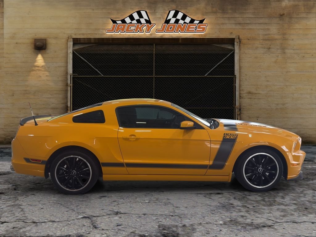Used 2013 School Bus Yellow Ford Boss 302 image 12