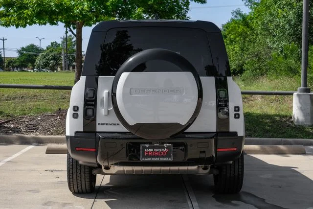 New 2026 White Land Rover S image 10