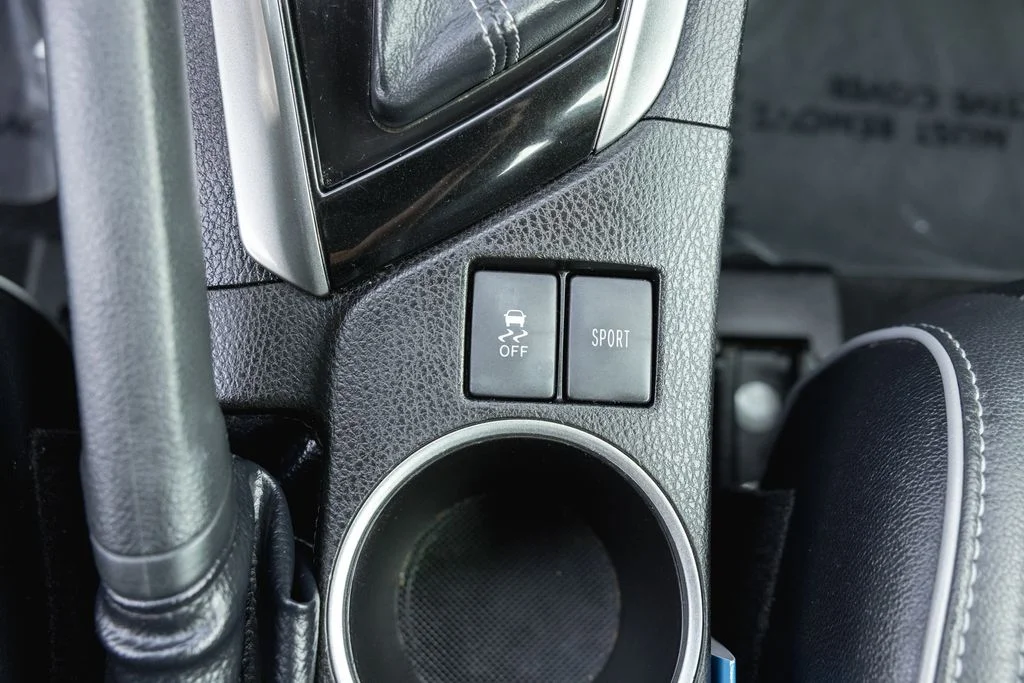 Used 2014 Super White Toyota S image 20