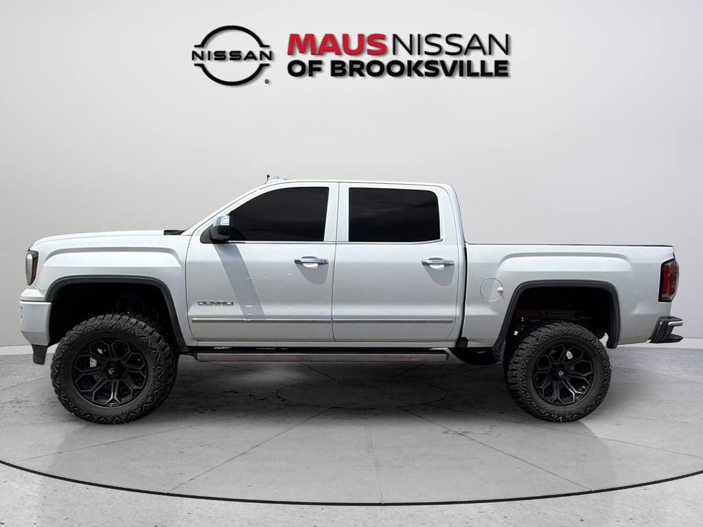 Used 2017 White Frost GMC Denali image 6