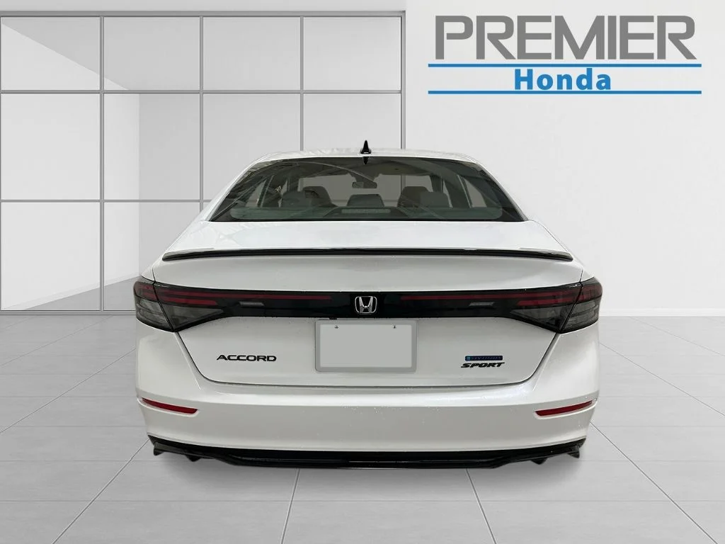 New 2026 Platinum White Pearl Honda Sport-L image 4