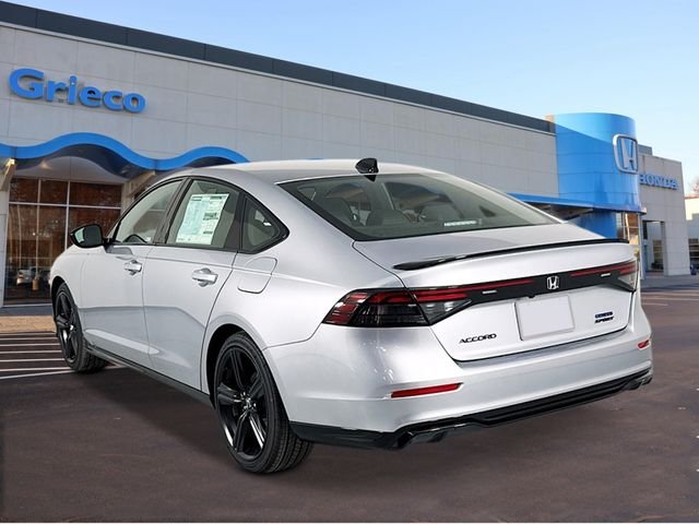 New 2026 Solar Silver Metallic Honda Sport-L image 3
