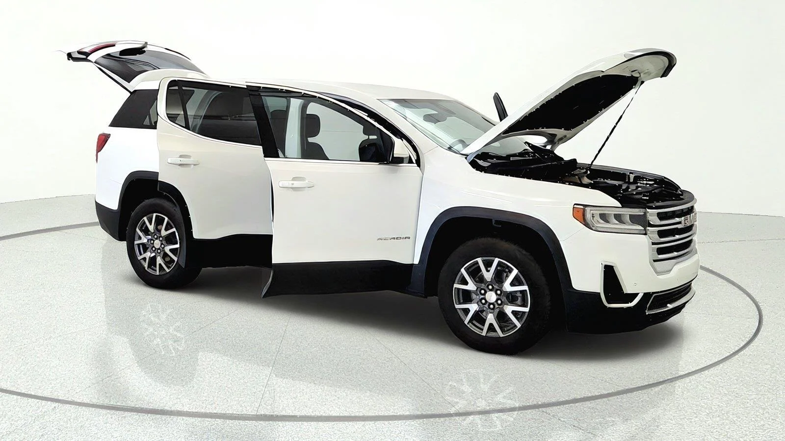 Used 2022 Summit White GMC SLE image 7