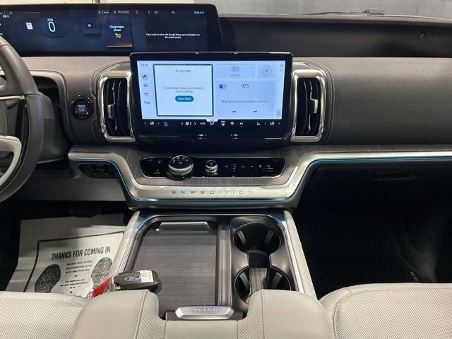 Used 2025 Gray Ford Platinum image 15