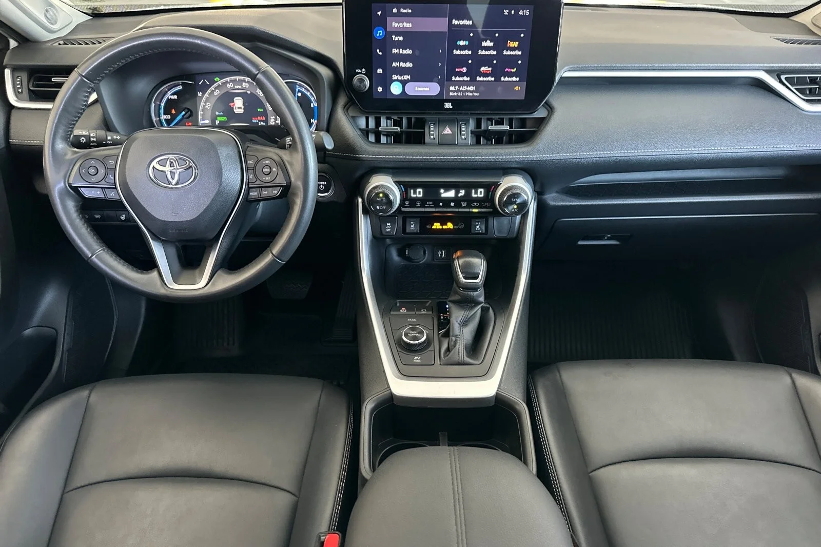 Used 2024 Wind Chill Pearl Toyota Hybrid XLE Premium image 12