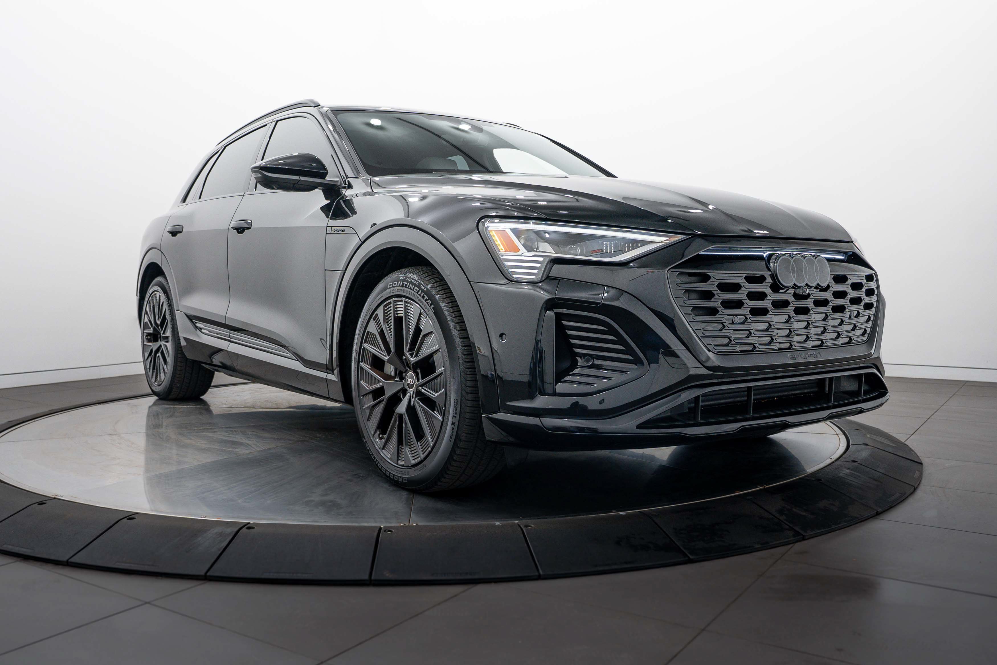 2024 Audi Q8 e-tron