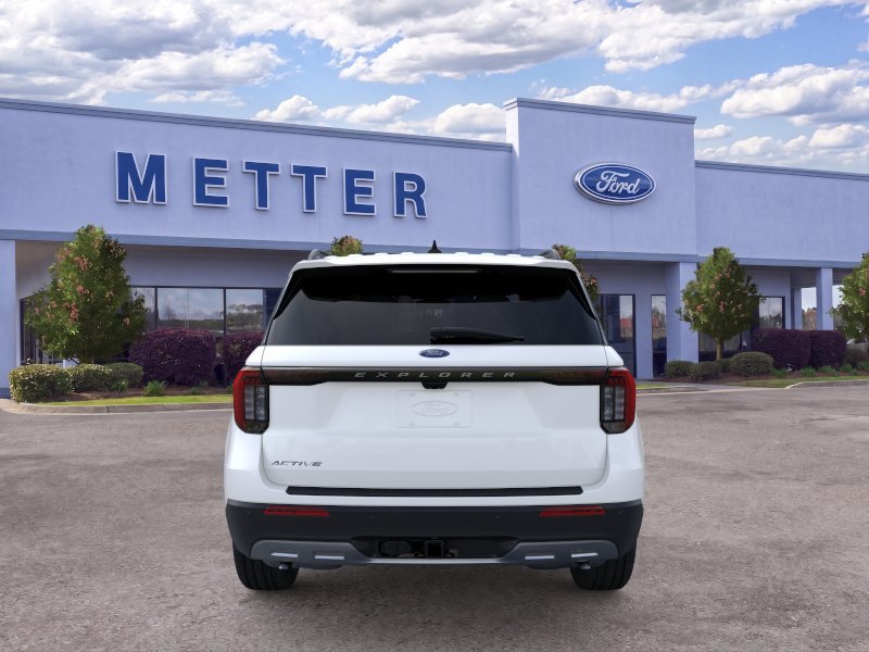 New 2026 Star White Metallic Tri-Coat Ford Active image 6