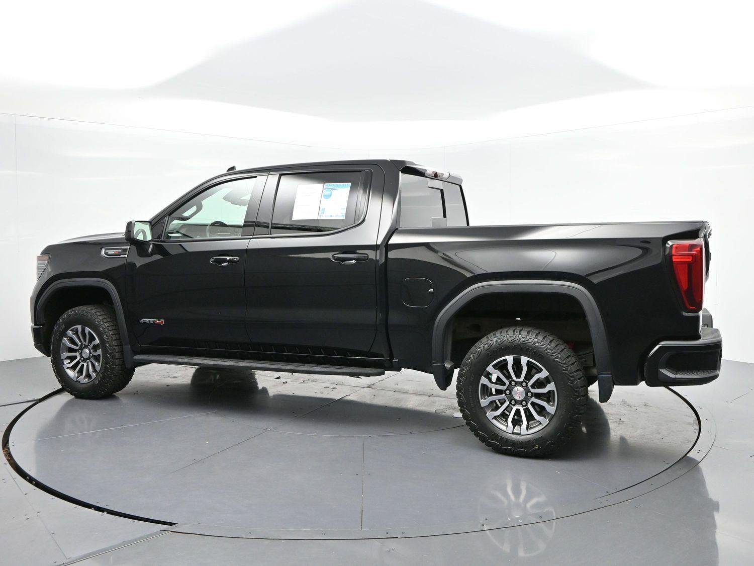 Used 2023 Onyx Black GMC AT4 image 5