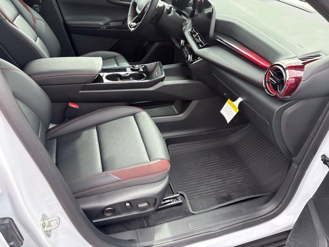2027 Chevrolet Equinox RS - Photo 11