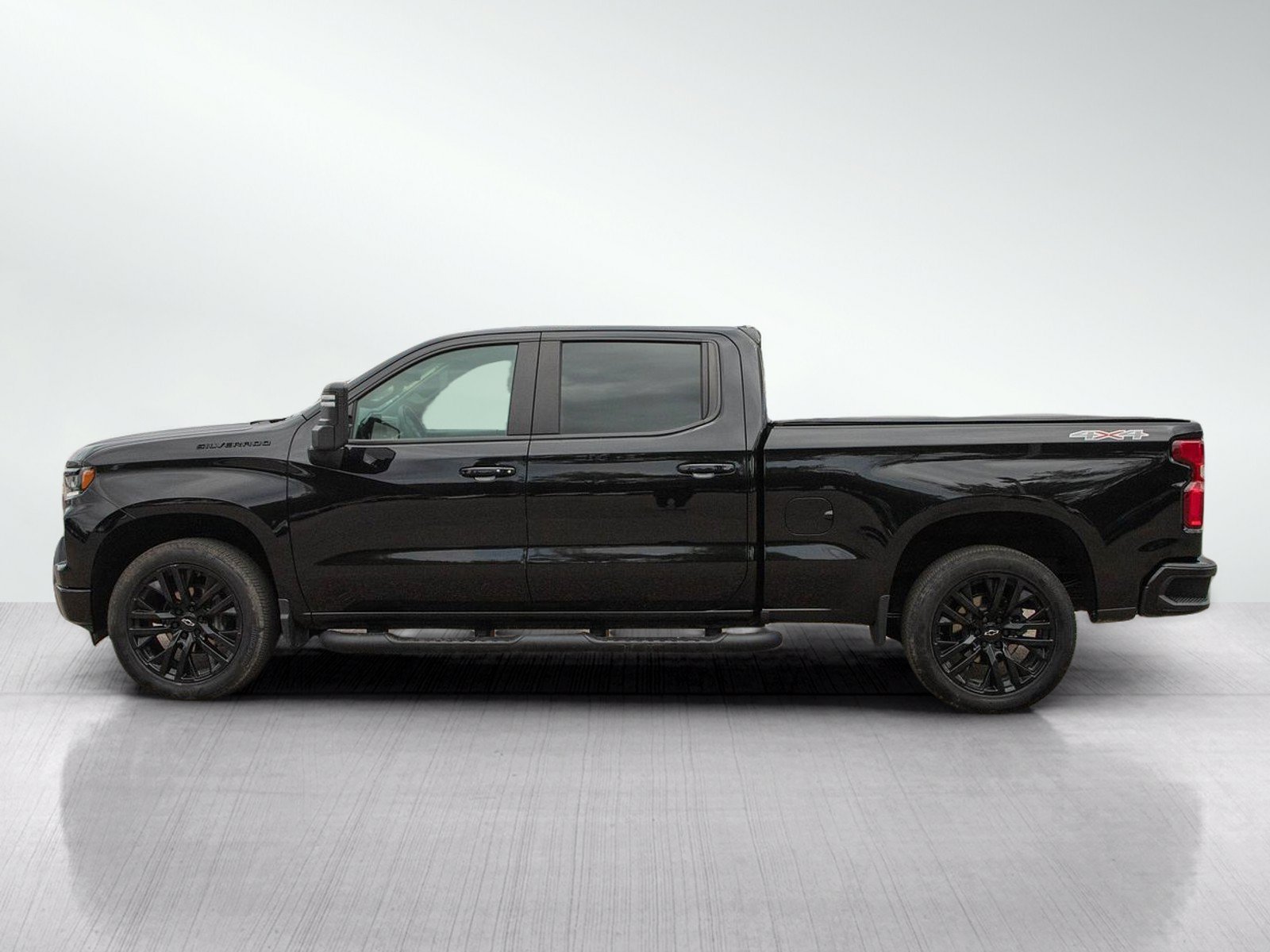 Used 2024 Chevrolet Silverado 1500 RST with VIN 1GCPDEEK2RZ259575 for sale in White Bear Lake, Minnesota
