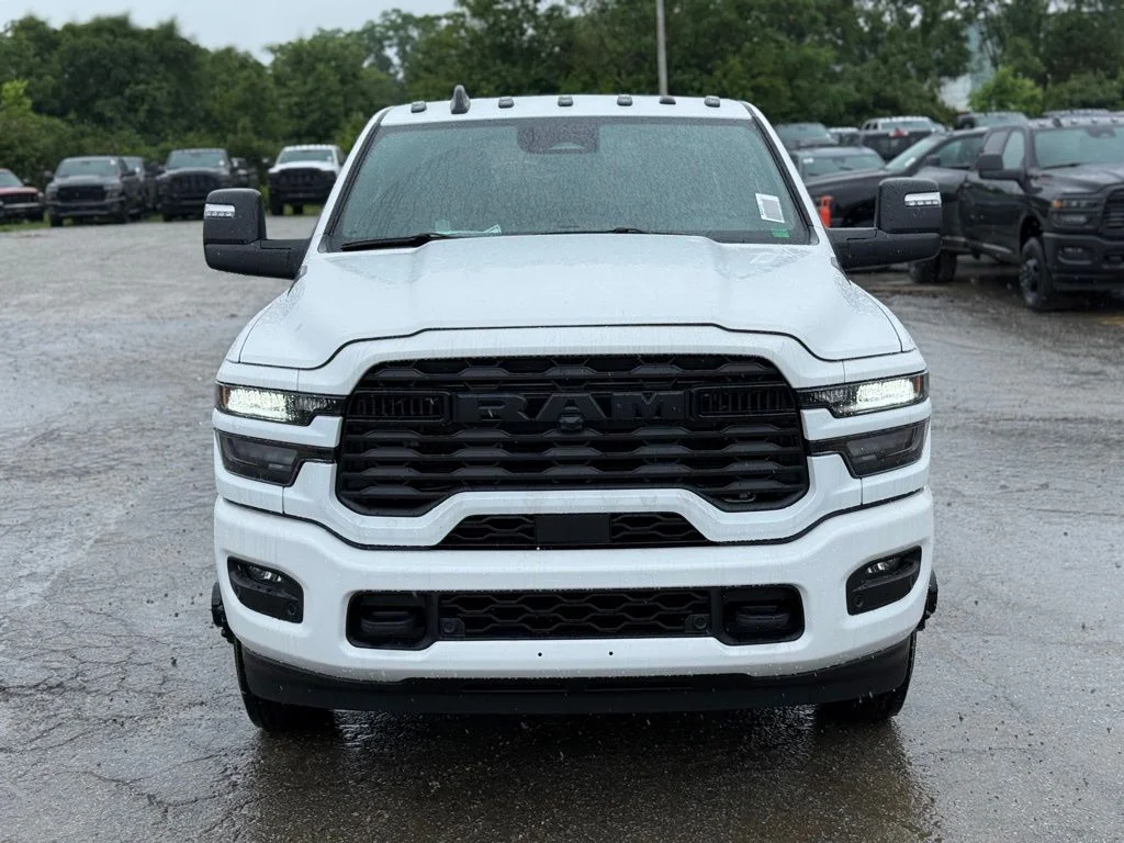 New 2026 Bright White Clear-Coat Exterior Paint RAM Big Horn image 3