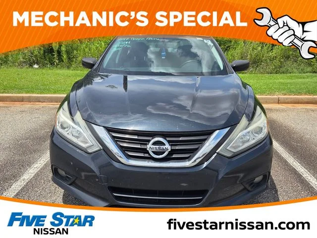 Used 2017 Blue Nissan 2.5 SV image 2