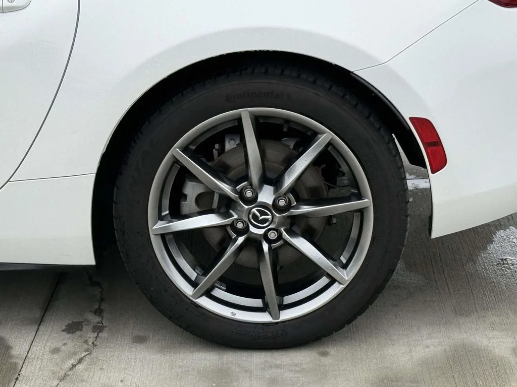Used 2023 White Mazda Grand Touring image 11