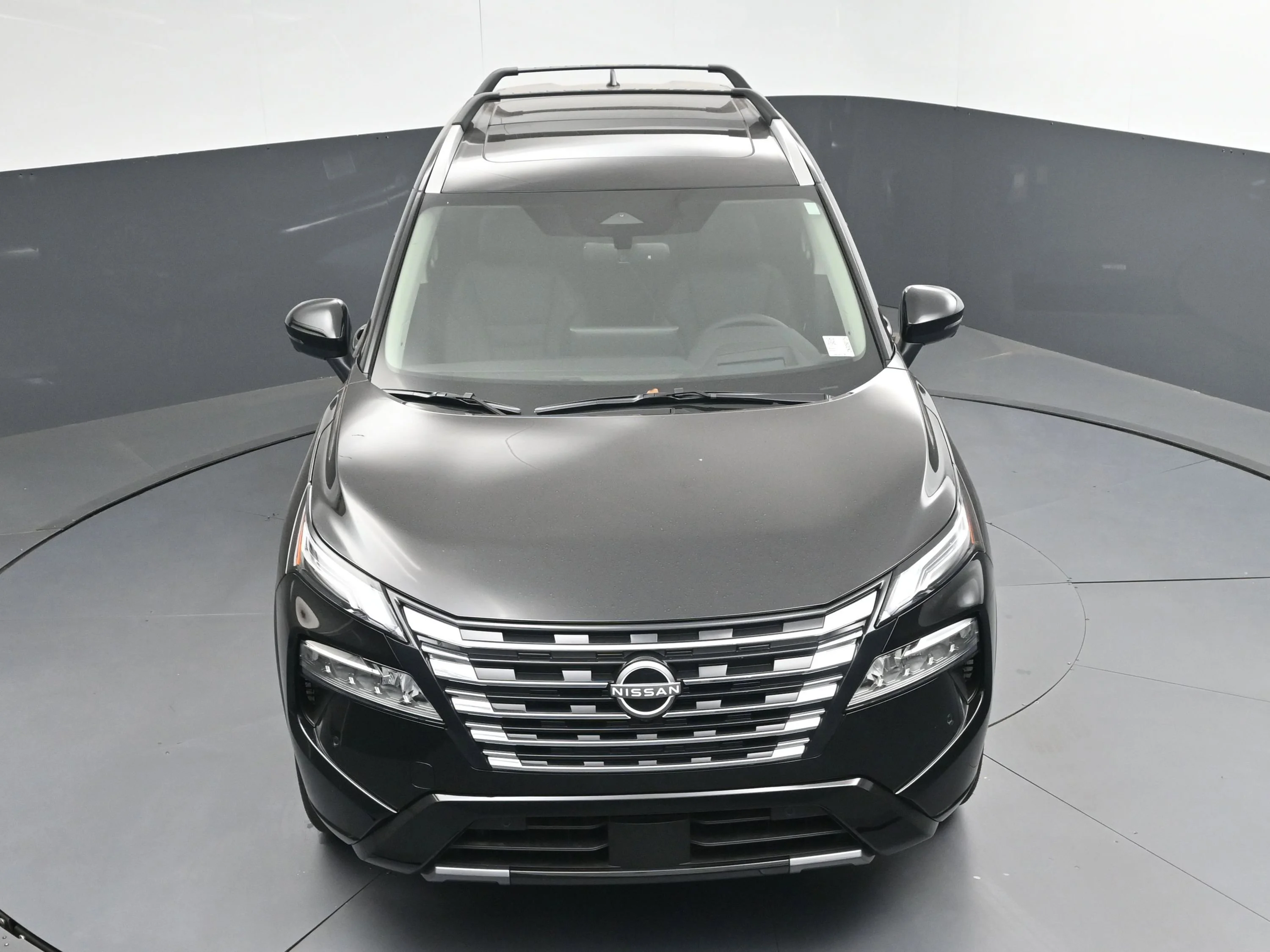 New 2026 Super Black Nissan Platinum image 34