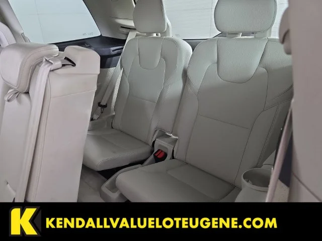 Used 2016 Gold Volvo T6 Momentum image 27