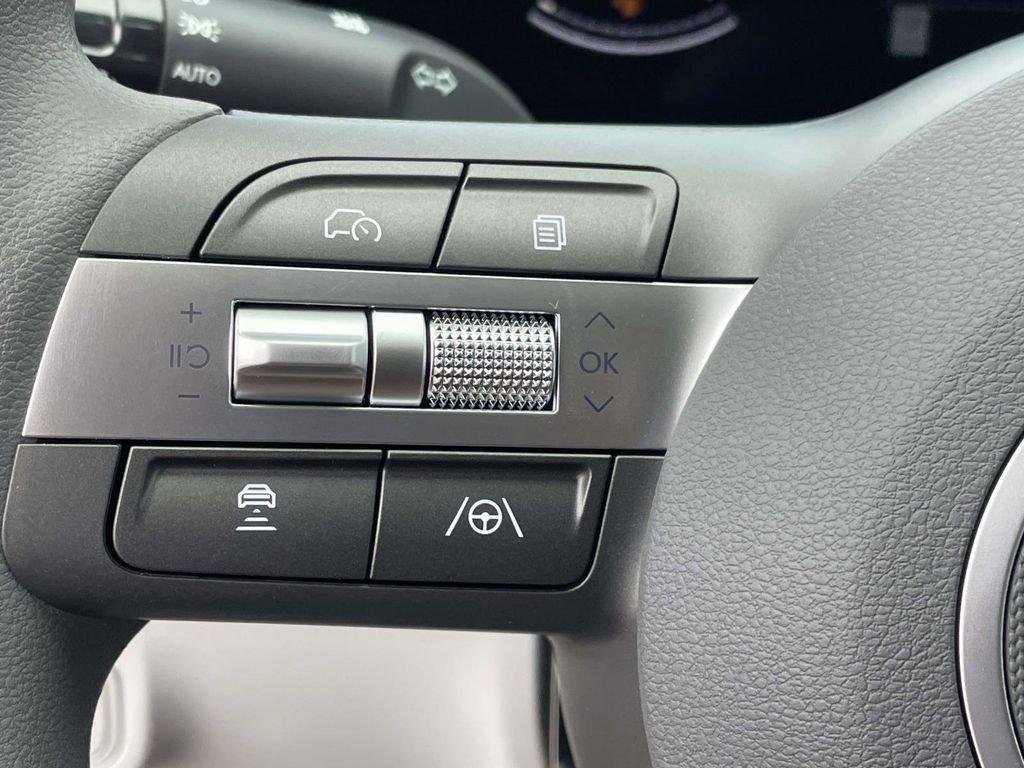 New 2026 White Hyundai SE FWD image 48