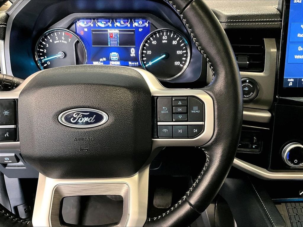 Used 2024 Silver Ford XLT image 25