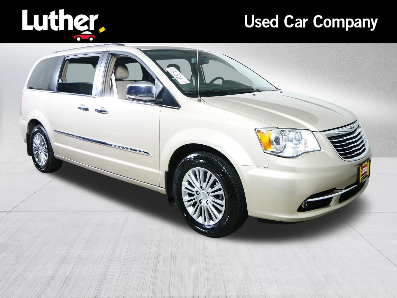 2013 Chrysler Town & Country Touring-L