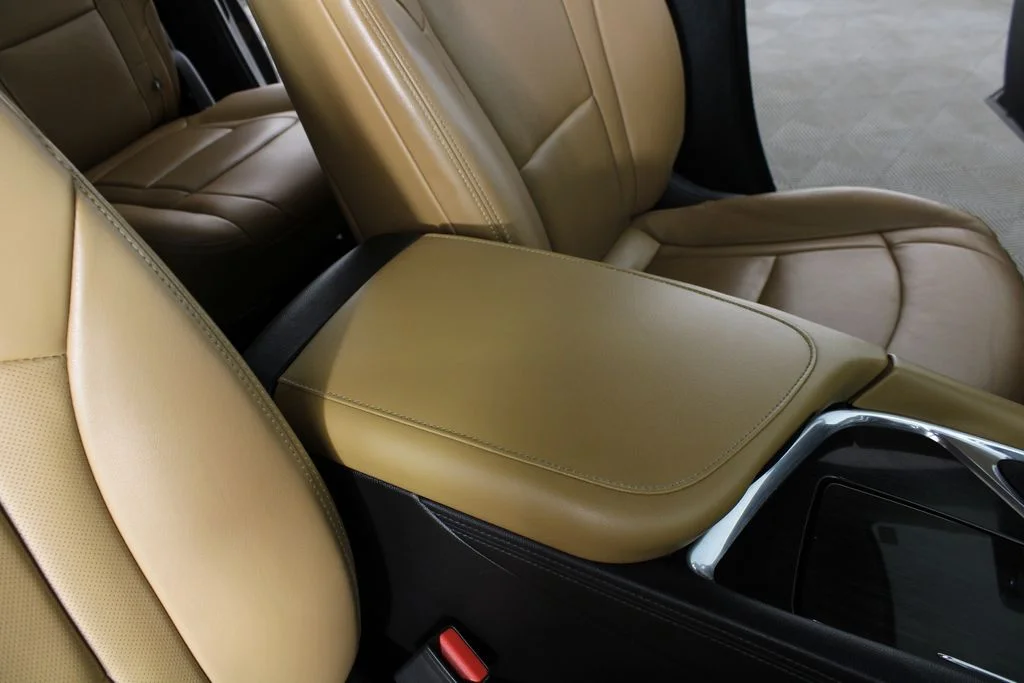 Used 2019 Brown Buick Essence image 20