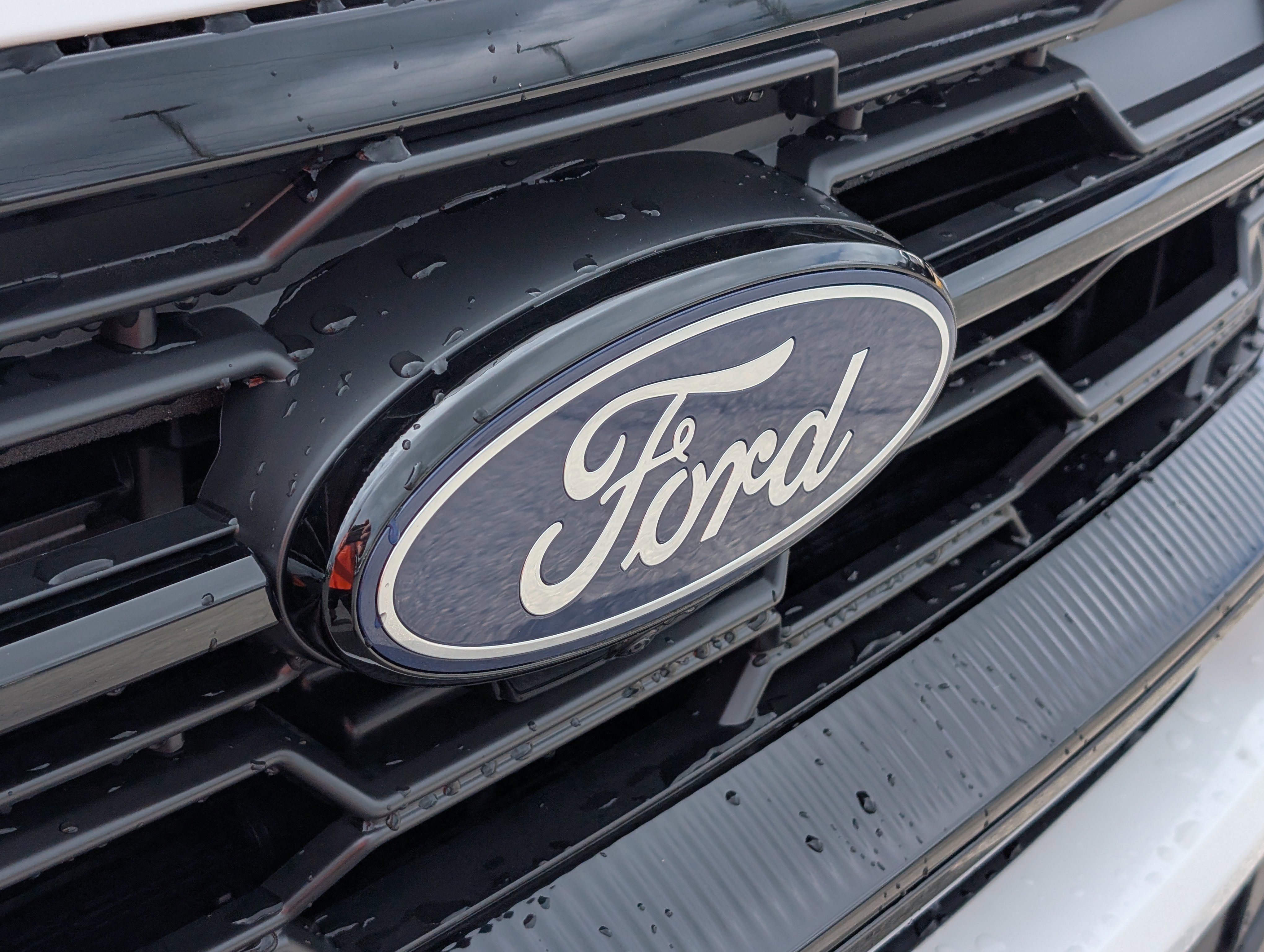 New 2026 Star White Metallic Tri-Coat FORD Active image 6