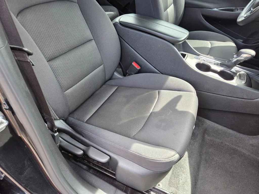Used 2025 Black Chevrolet LT image 26