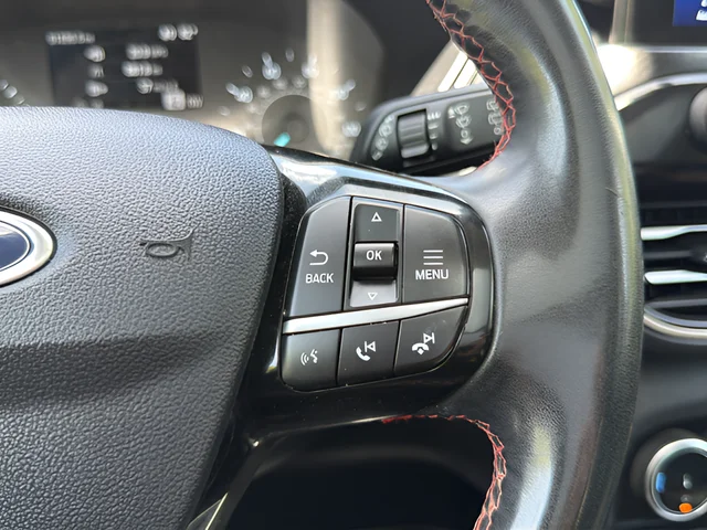 Used 2022 Red Ford SEL image 14