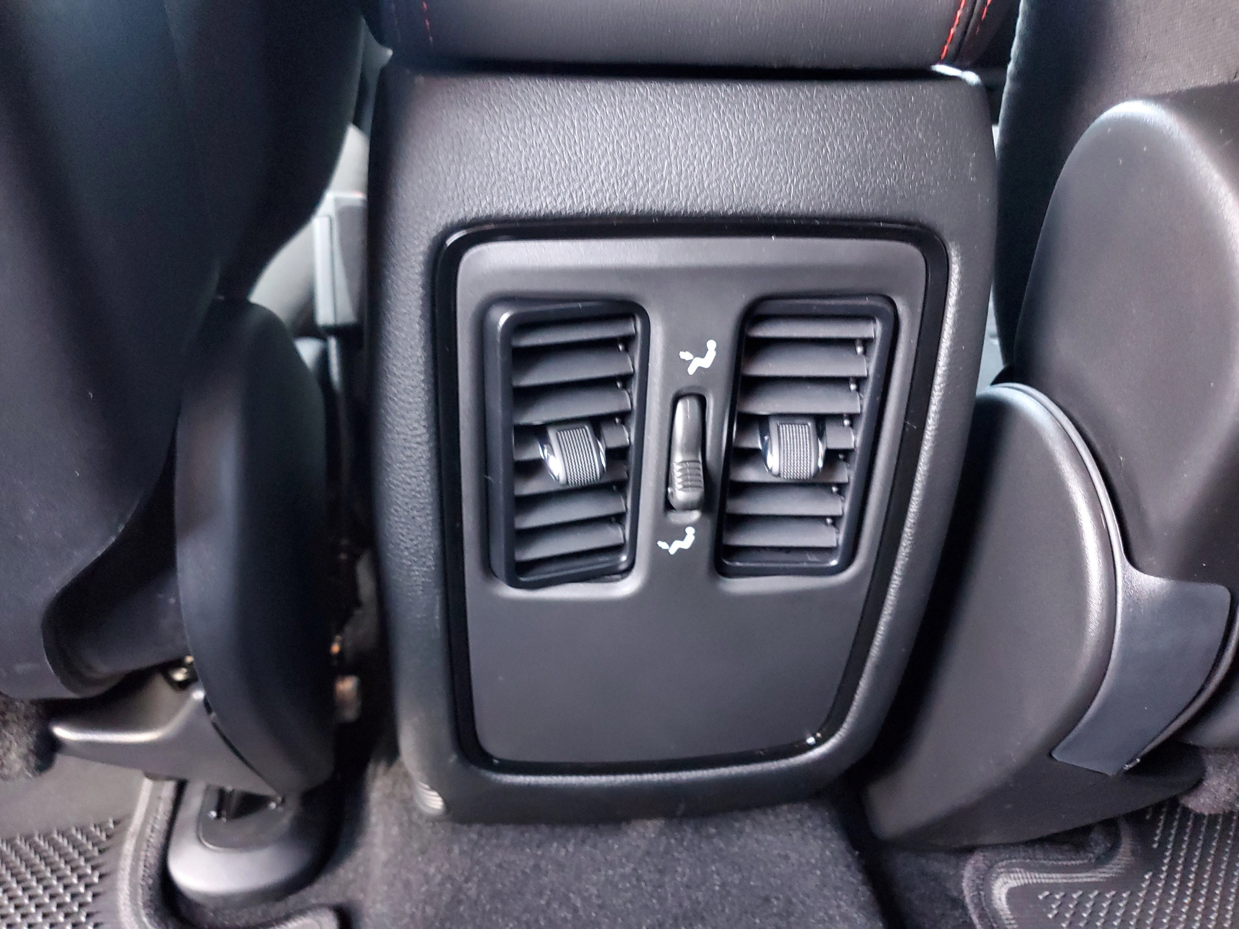 New 2026 Diamond Black Clear-Coat Exterior Paint Dodge GT image 18