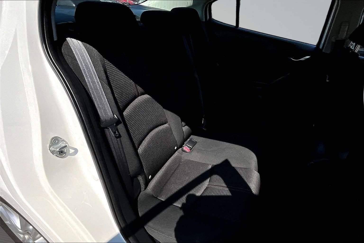 Used 2018 White Mazda Sport image 24