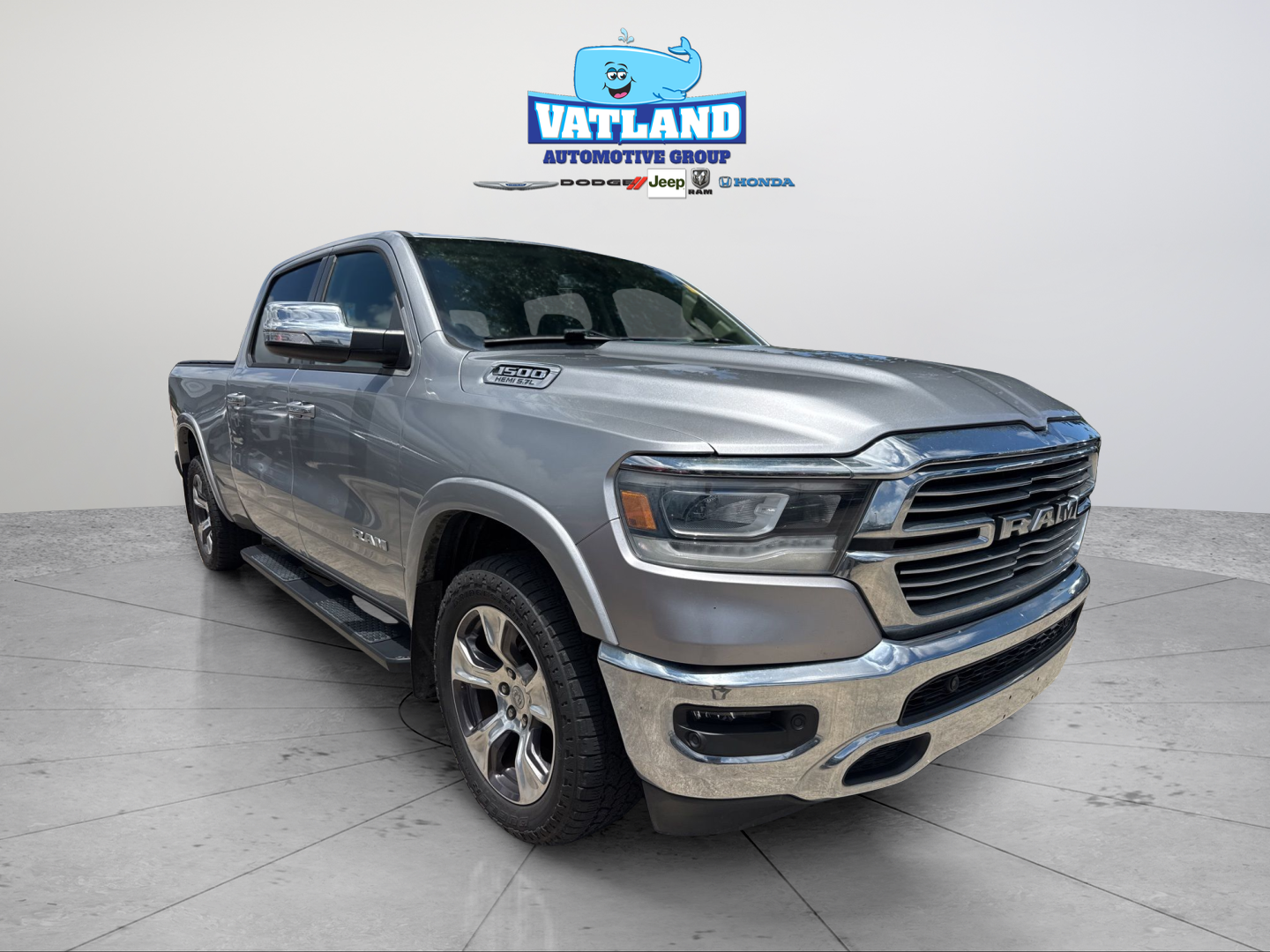 Used 2019 Silver Ram Laramie image 16
