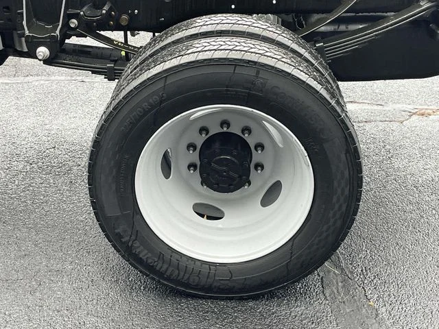 New 2026 White Ford XL image 21