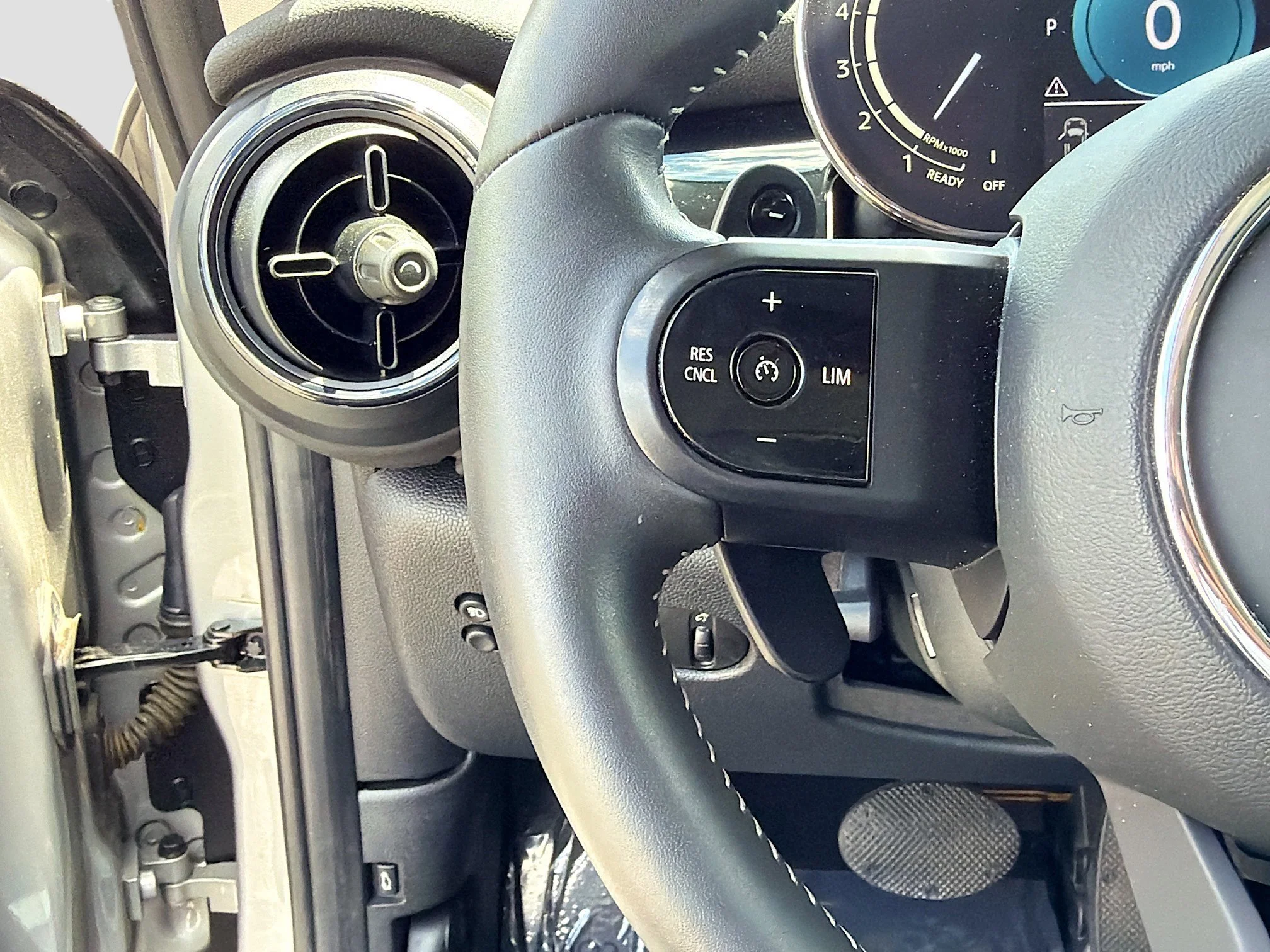 Used 2024 Silver MINI Cooper S image 35