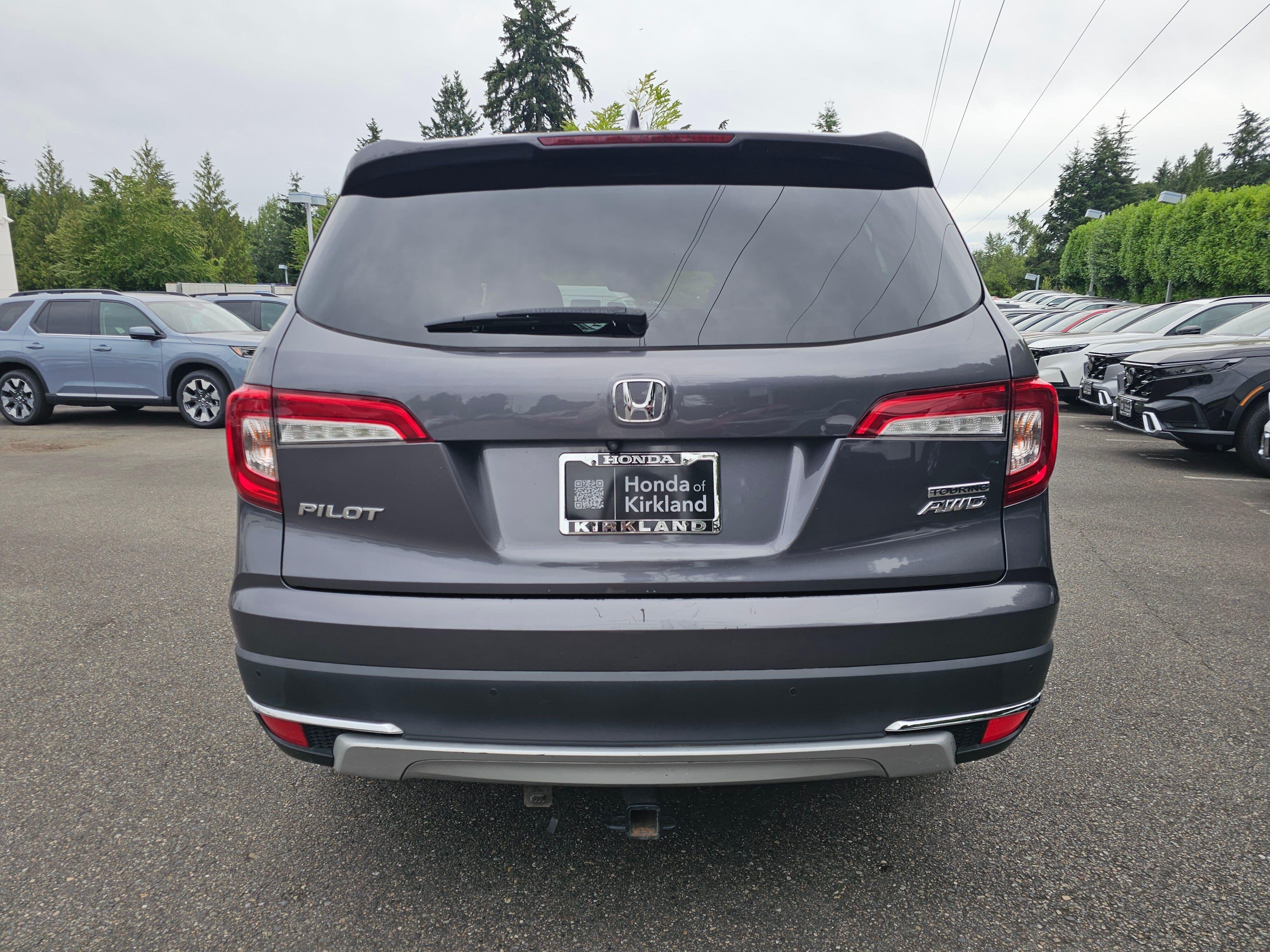 Used 2019 Modern Steel Metallic Honda Touring image 6