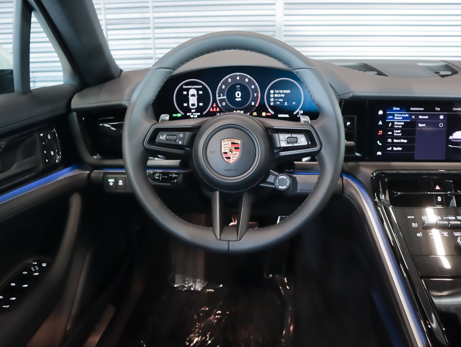2026 Porsche Panamera Base - Photo 15