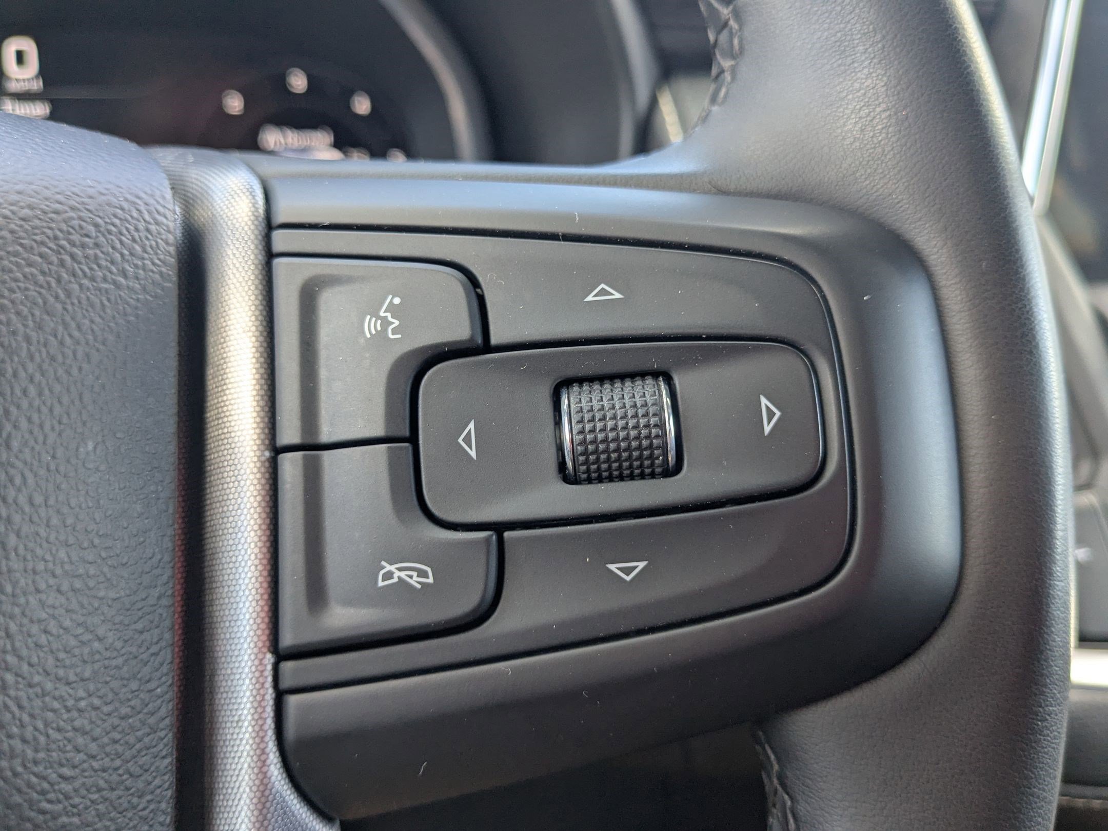 Used 2023 Sterling Metallic GMC SLT image 19