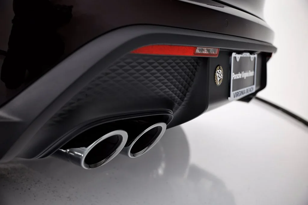 2026 Porsche Macan T - Photo 14
