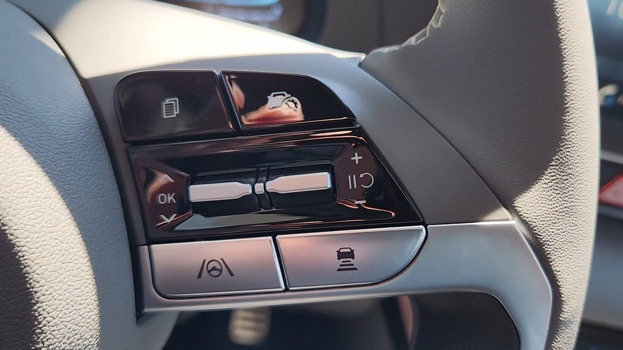 New 2026 Ecotronic Gray Hyundai SEL Sport Premium image 13