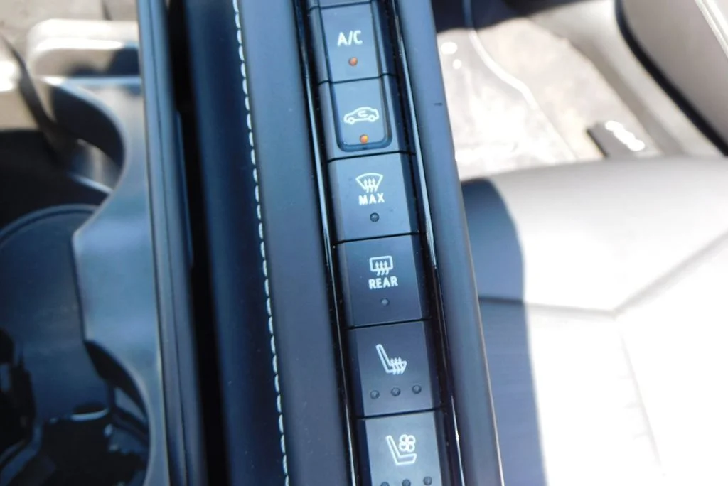 2023 Chevrolet Corvette 3LT - Photo 21