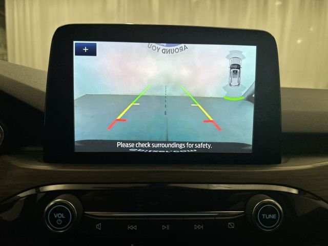Used 2020 Black Metallic Ford Titanium image 26