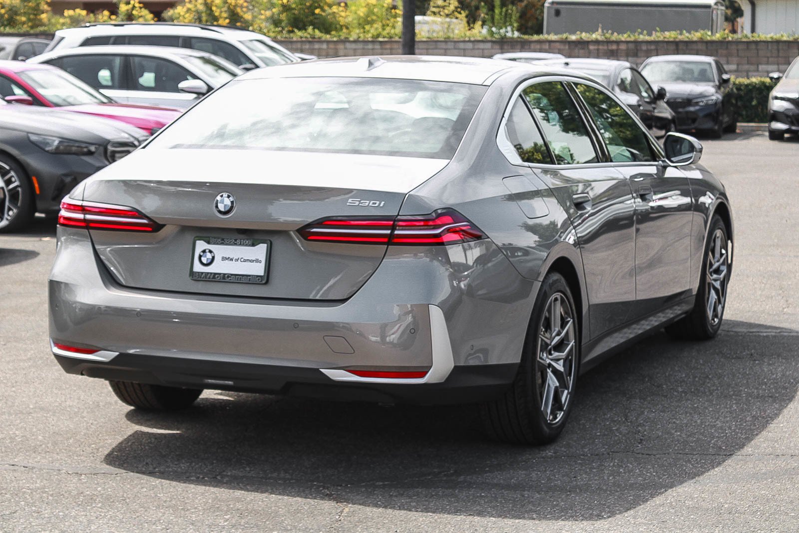 New 2027 Oxide Grey Metallic BMW 530i image 6