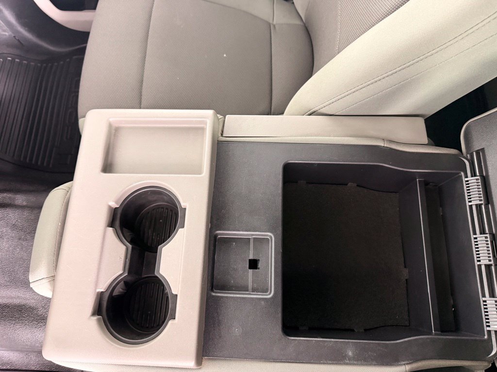 Used 2018 Ingot Silver Ford XL image 27